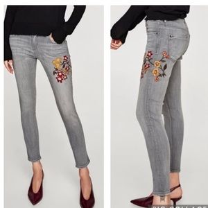 Zara Floral Embroidered 
Skinny Jeans- Grey wash with floral embroidered size 12